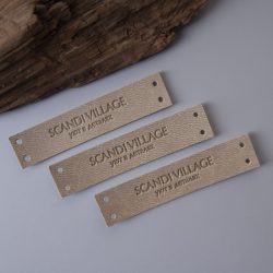 4 отверстия